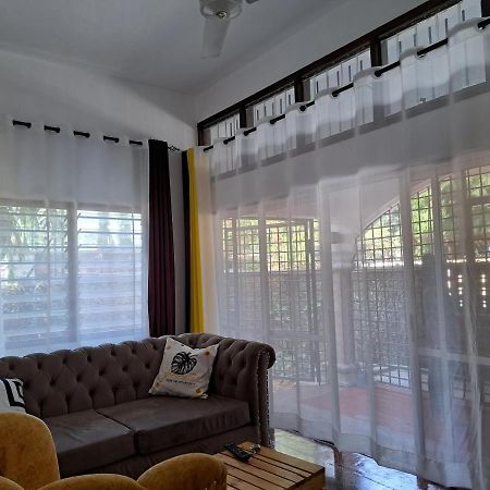 Halisi Stays 1Bed Near Sgr/Airport Mombasa Eksteriør billede