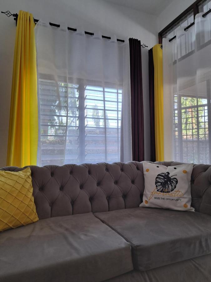 Halisi Stays 1Bed Near Sgr/Airport Mombasa Eksteriør billede