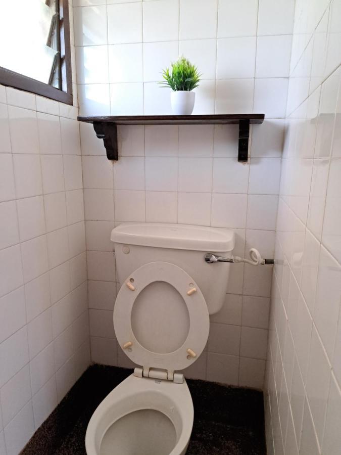 Halisi Stays 1Bed Near Sgr/Airport Mombasa Eksteriør billede